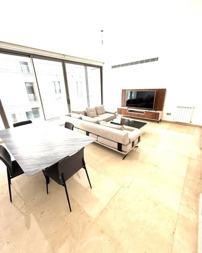 FURNISHED | UPGRADED | EQUIPPED KITCHEN | PRIME LOCATION