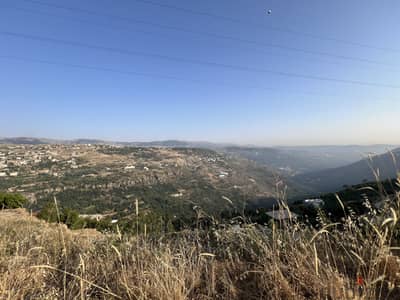 Land for sale in Chanay, Aley ارض مميزة للبيع في شانيه CS#124