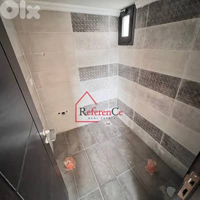 Very good deal in Halat صفقة جيدة جدًا في حالات