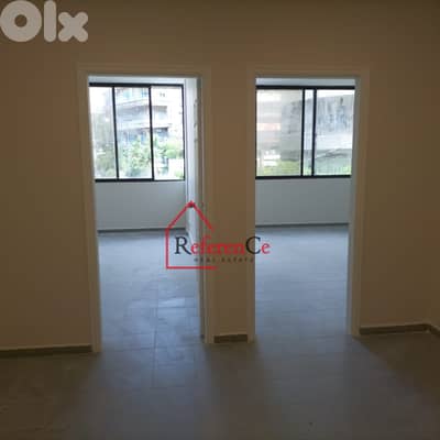 Renovated office in Hazmiyeh مكتب مجدد في الحازمية