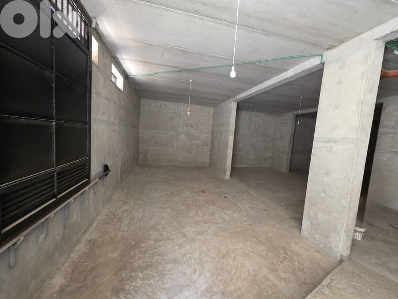 RWB148CC - Warehouse for rent in Btouratij Koura 0