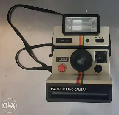 كاميرا polaroid camera