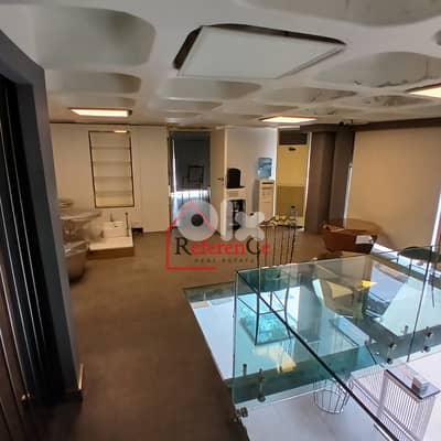 Showroom for rent in Sin El Fil صالة عرض للإيجار في سن الفيل