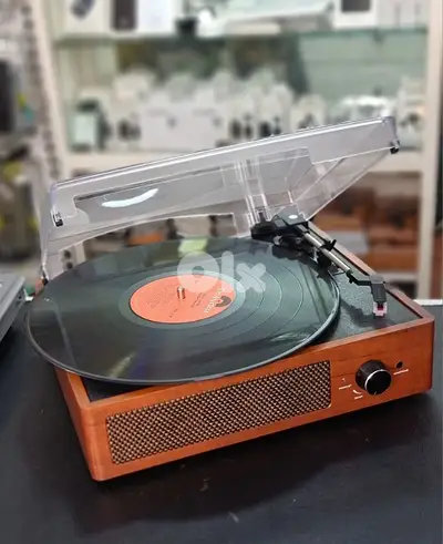 vinyl record player