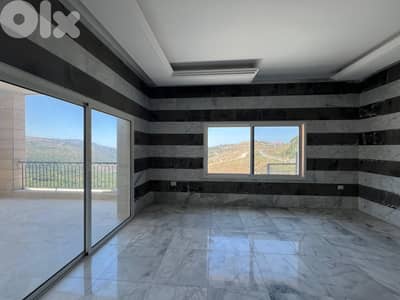 Villa for sale in Bhamdoun, Aley ڤيلا مميزة للبيع في عاليه CS#126