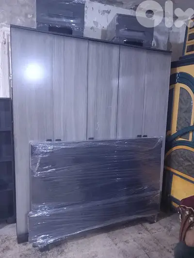 اوضة نوم كتير نظيفة