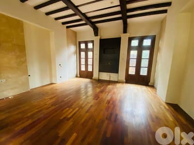 Villa for salee in Freikeh/ View/ Garden
