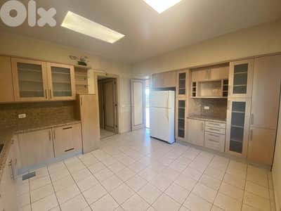 500 sqm villa for rent rabieh prime location
