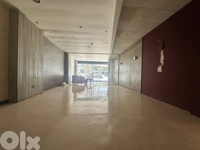 Showroom For Rent in Verdun صالة عرض للإيجار في فردان Showroom For Rent in Verdun صالة عرض للإيجار في فردان