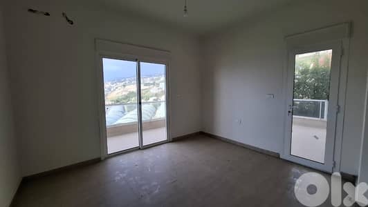 L18186-Apartment With A Beautiful Seaview For Sale in Halat, Jbeil