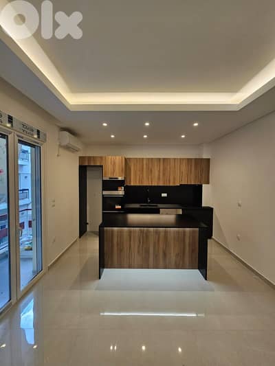 73 SQM Prime Location Apartment Piraeus, Greece