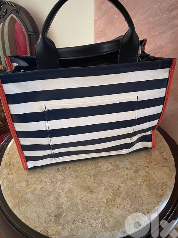 DKNY bag 6