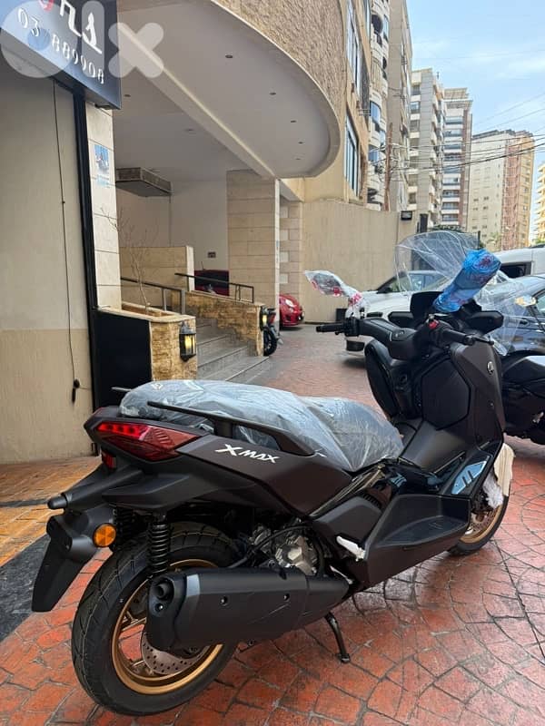 2025 yamaha x max 2025 okm 3
