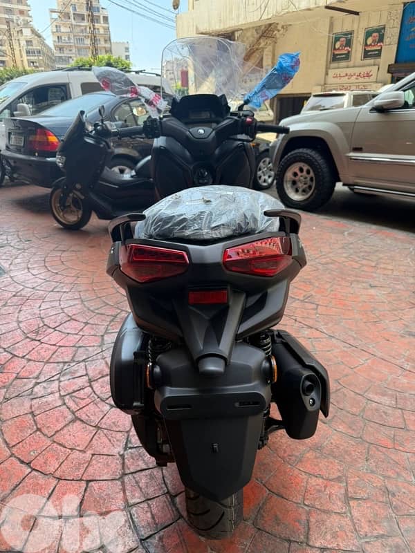 2025 yamaha x max 2025 okm 6