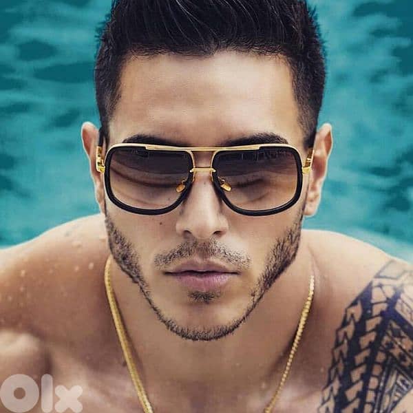 Gold Aviator luxury sunglasses 0