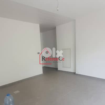 Apartment with terrace Tilal Ain Saade شقة تراس في تلال عين سعادة