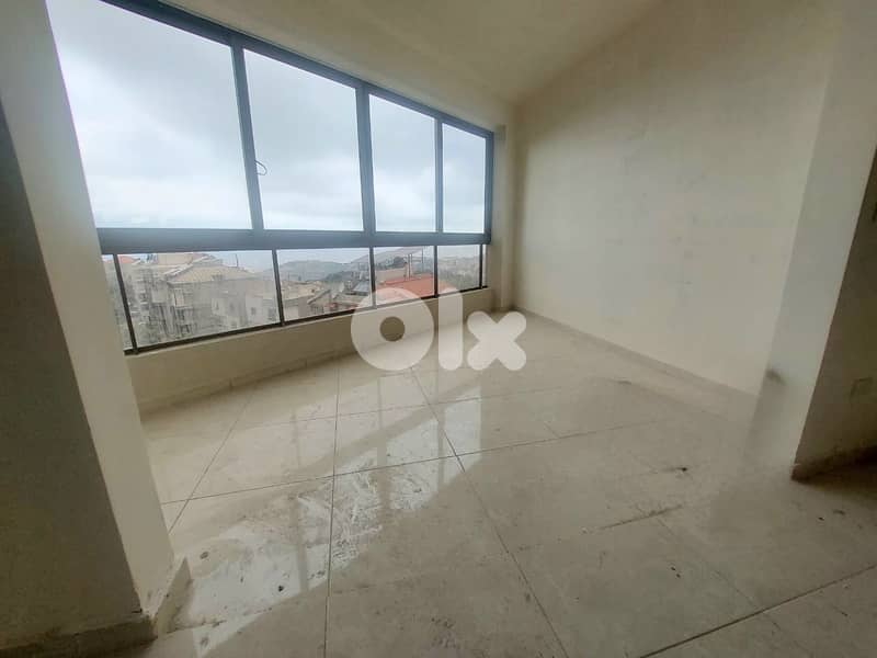 Apartment for sale in Kornet El Hamra 0