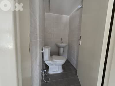RWB149CC - Shops for rent in Btouratij Koura