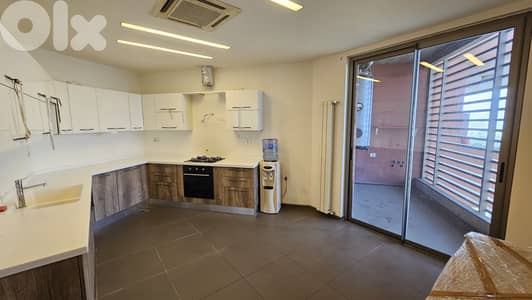 Apartment for sale in Rihaniyeh شقة للبيع في الريحانية