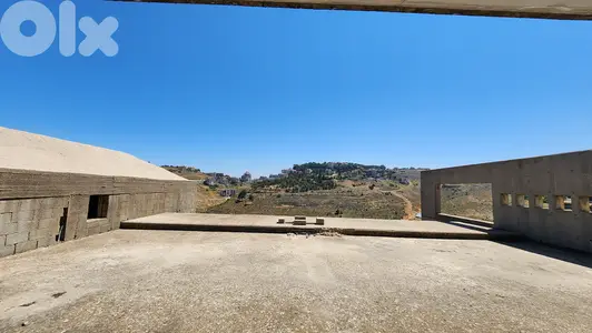 Villa for Sale in Ain El Jdideh فيلا للبيع في عين الجديدة