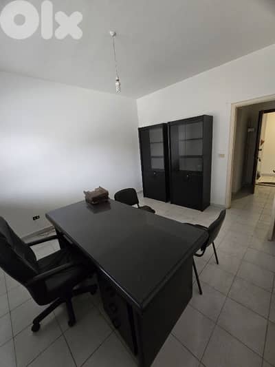 Office for rent in baouchrieh مكتب للاجار في البوشرية