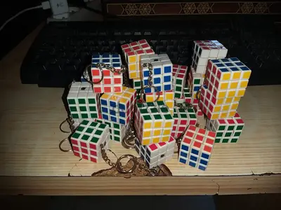 Mini Rubik's cube