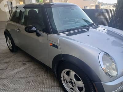 MINI Cooper 2004