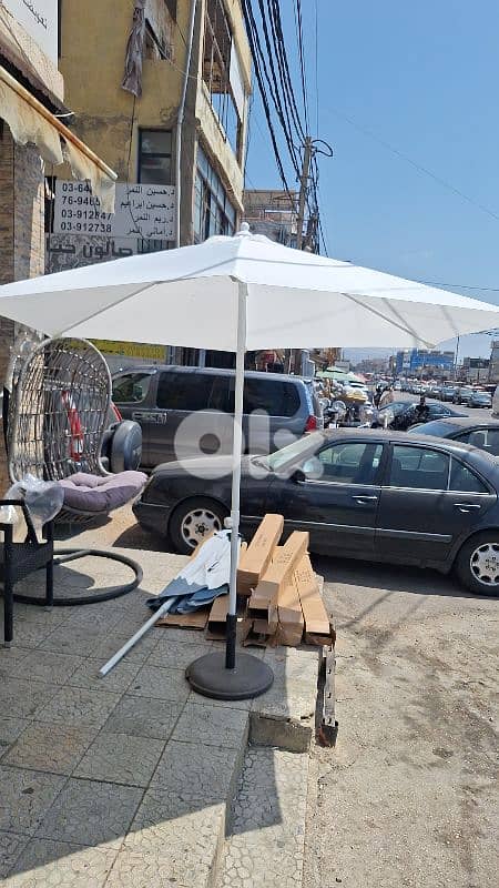 beach umbrella 1
