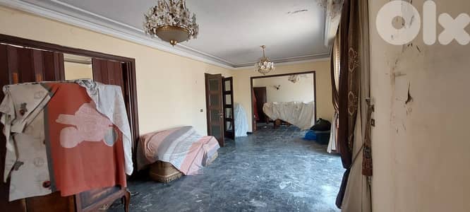 Apartment for sale in Ain El Remmaneh  شقة للبيع بعين الرمانة