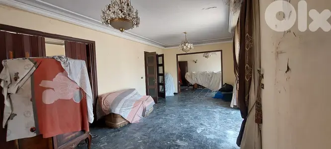 Apartment for sale in Ain El Remmaneh  شقة للبيع بعين الرمانة