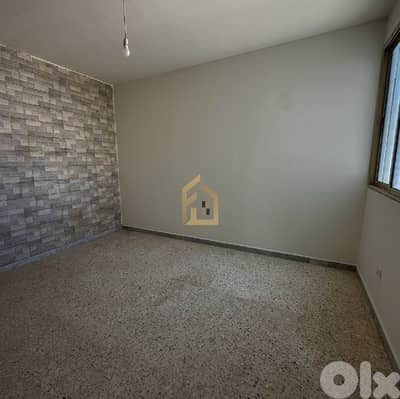 Apartment for sale in Barbir ML257 شقة غير مفروشة للبيع في البربير