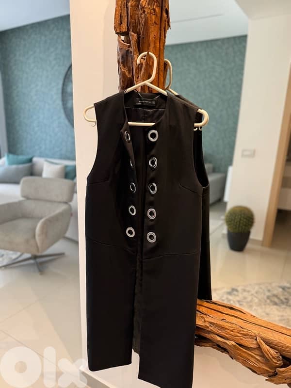 zara vest new in tag, size m 0