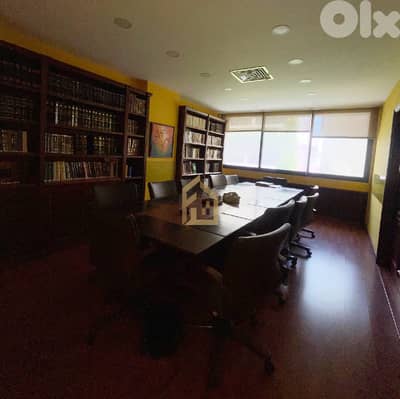 Office for rent in Achrafieh NY168 مكتب مفروش للإيجار في الأشرفية