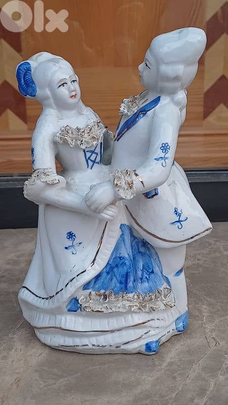 antique 0