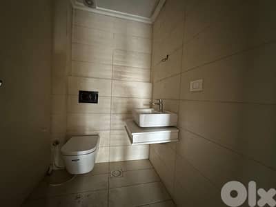 Apartment For Sale in Spears / سبيرز