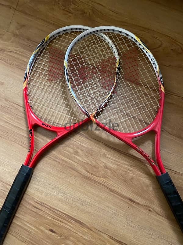 tennis racket 0