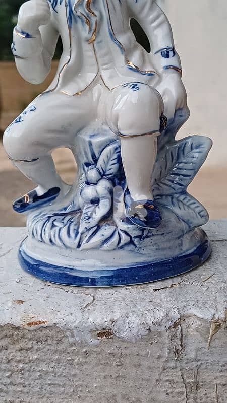 antique 4