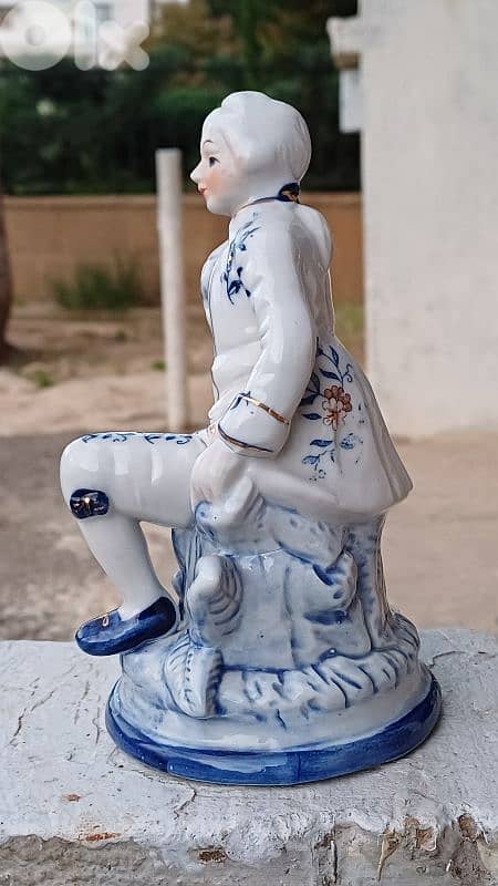 antique 5