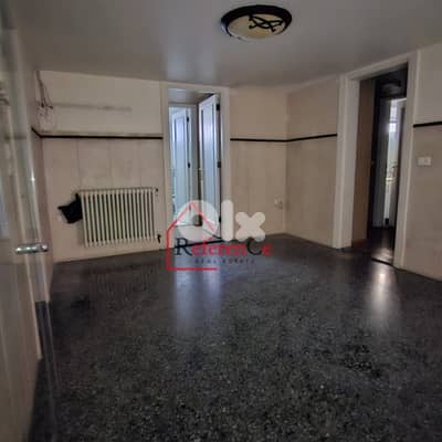 Catchy villa for rent in Rabieh فيلا جذابة للإيجار في الرابية