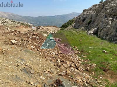 1500m2 Land+mountain view 4 sale in Qanat Beqish-أرض للبيع في باكيش