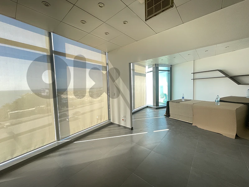 Furnished office for rent Antelias مكتب مفروش للإيجار أنطلياس MQFS2379