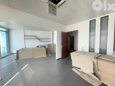 Furnished office for rent Antelias مكتب مفروش للإيجار أنطلياس MQFS2379