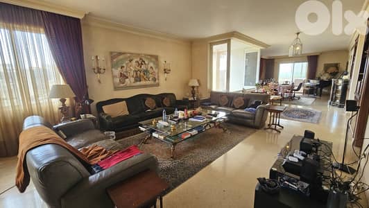 Apartment for sale in Hazmieh شقة للبيع في الحازمية
