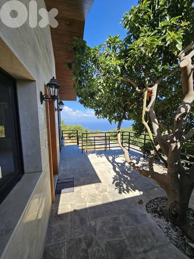 GMB105TA - Bungalow for rent in Batroun - بانغلو للإيجار في البترون