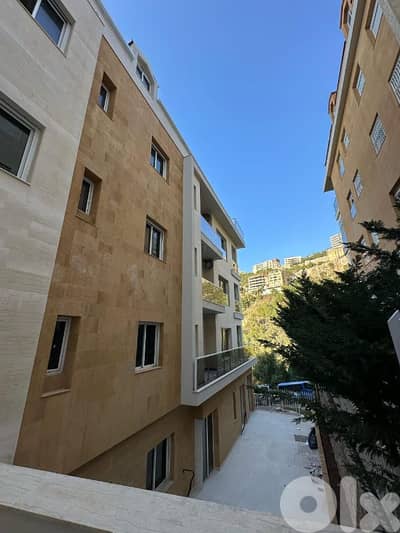 building for sale in rabweh بناية للبيع في الربوة