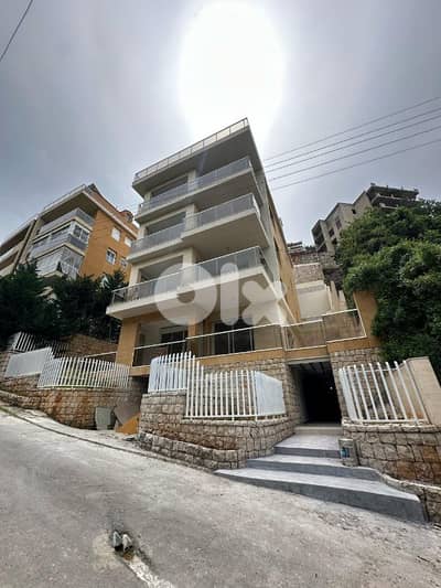 building for sale in rabweh بناية للبيع في الربوة