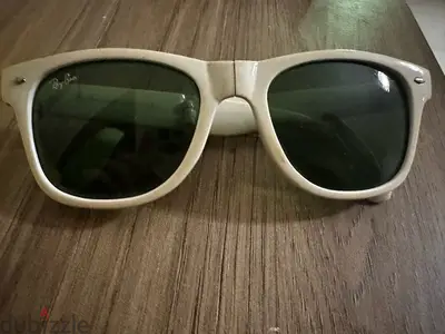 RayBan vintage foldup sunglasses