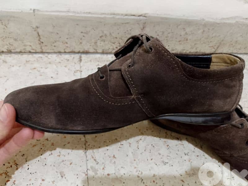 2 shoes size 42 only  all for 20$ used like new 0