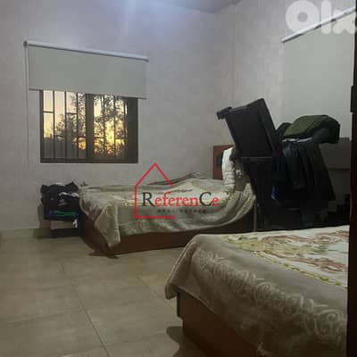Land with house in Eghbe أرض مع منزل في إغبي