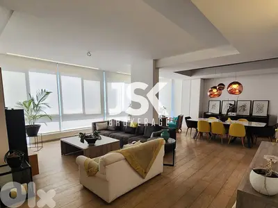 L18333-Beautiful 3-Bedroom Apartment For Sale in Achrafieh, Sioufi